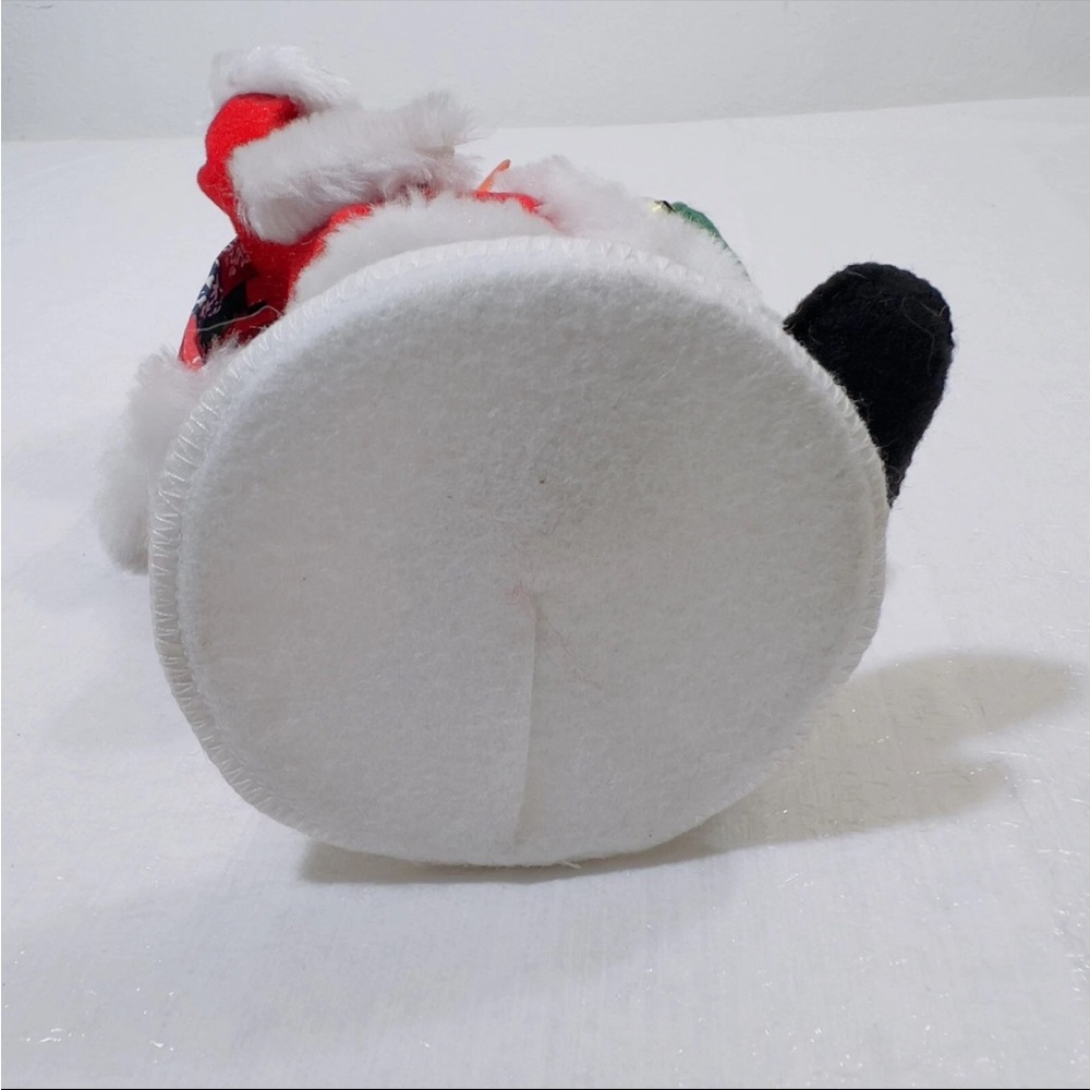 ANNALEE NWT "To the SNOWBALL" WOMAN W GIFTS COLLECTIBLE HOLIDAY MOBILITEE DOLLS - Picture 11 of 12